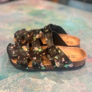 Floral Birken Clog